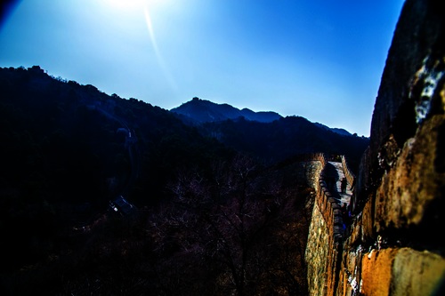 记全体员工登慕田峪长城 (2)